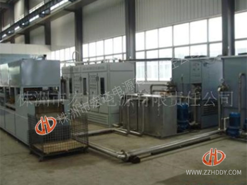 2018年為湖南某公司設(shè)計(jì)生產(chǎn)挖掘機(jī)履帶鏈軌節(jié)淬火、回火、退火成套設(shè)備